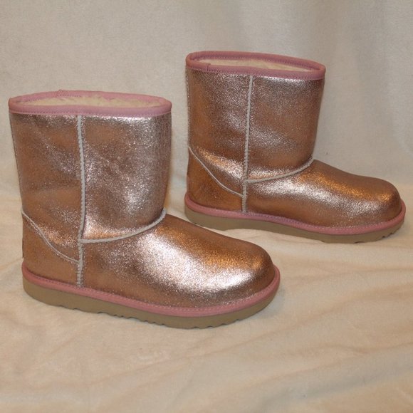 NIB YOUTH 5 WOMEN'S 7 CLASSIC SHORT ROSE GOLD METALLIC WINTER BOOTS - Picture 3 of 8